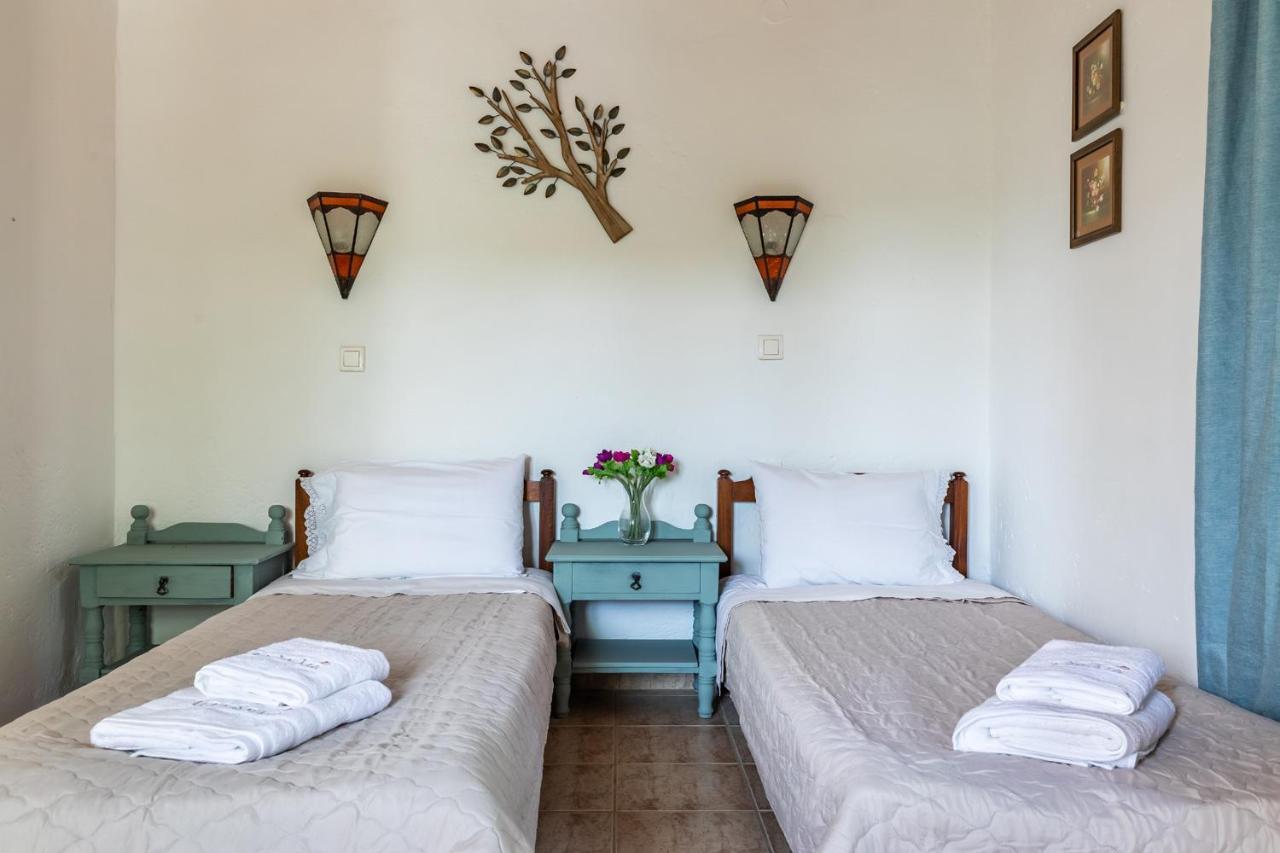 Skopelos Amigdalia Cottage Eksteriør bilde