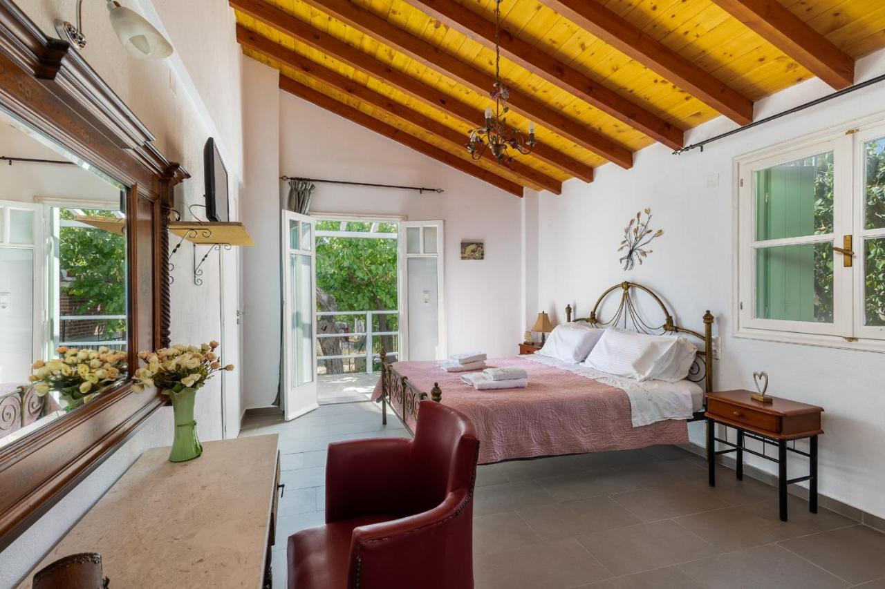 Skopelos Amigdalia Cottage Eksteriør bilde