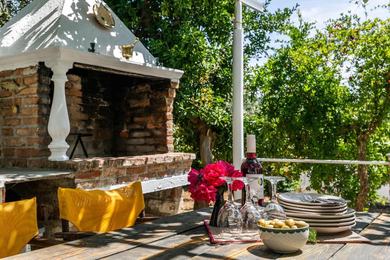 Skopelos Amigdalia Cottage Eksteriør bilde