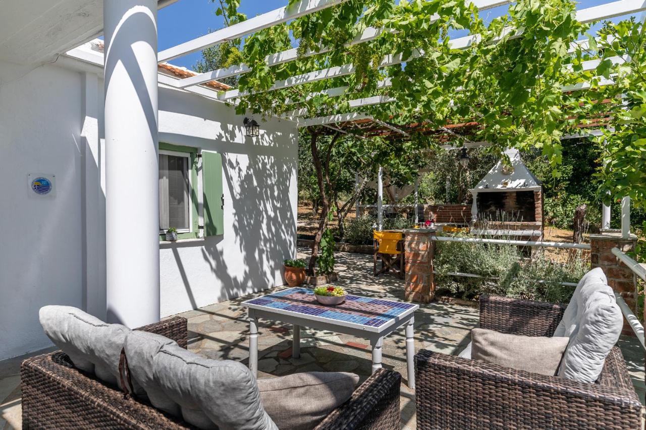Skopelos Amigdalia Cottage Eksteriør bilde